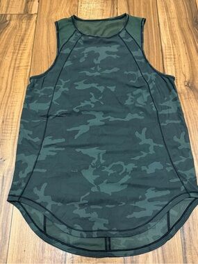 Lululemon Sculpt Tank Top II Mesh Green Incognito Camo Womens Medium